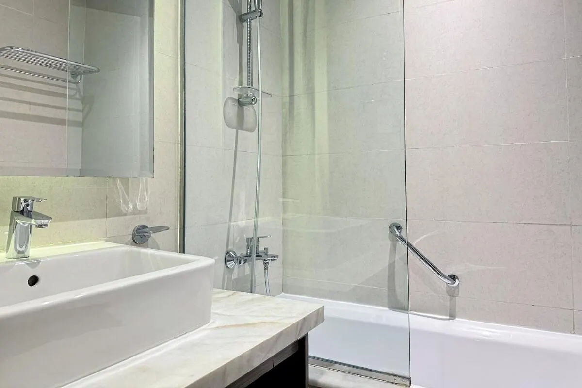 Luxury Studio Apartment In Downtown דובאי