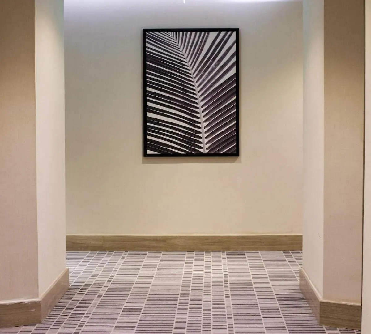 Luxury Studio Apartment In Downtown דובאי 0*,
